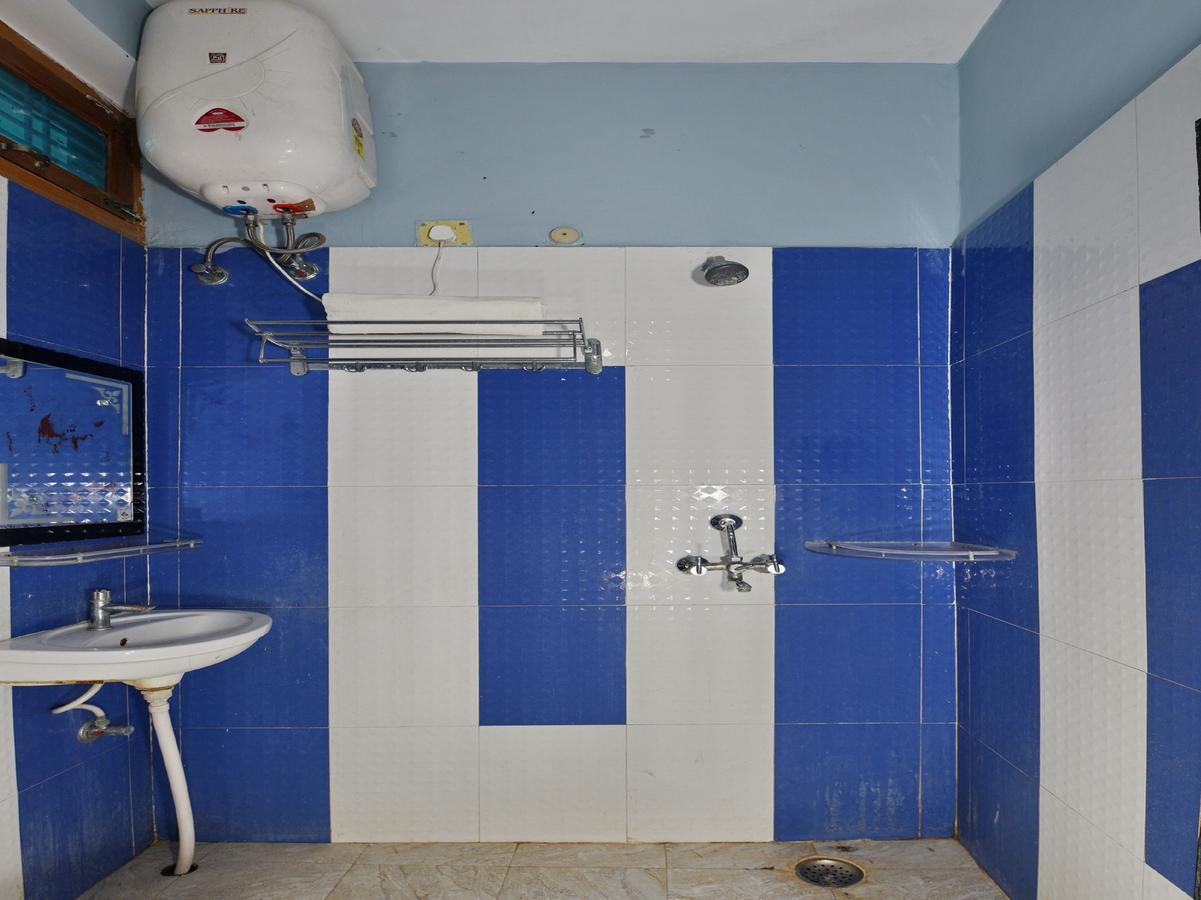 ורנאסי Oyo 4409 Hotel Chaitanya Inn מראה חיצוני תמונה